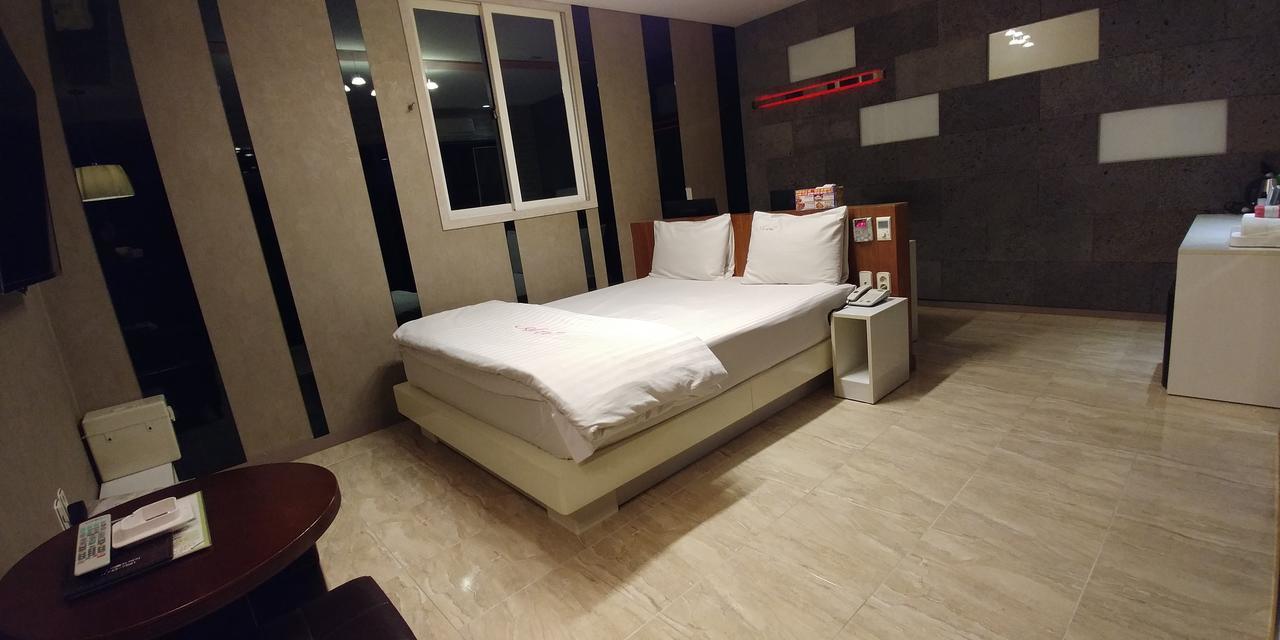Daegu Anne Motel Exterior photo